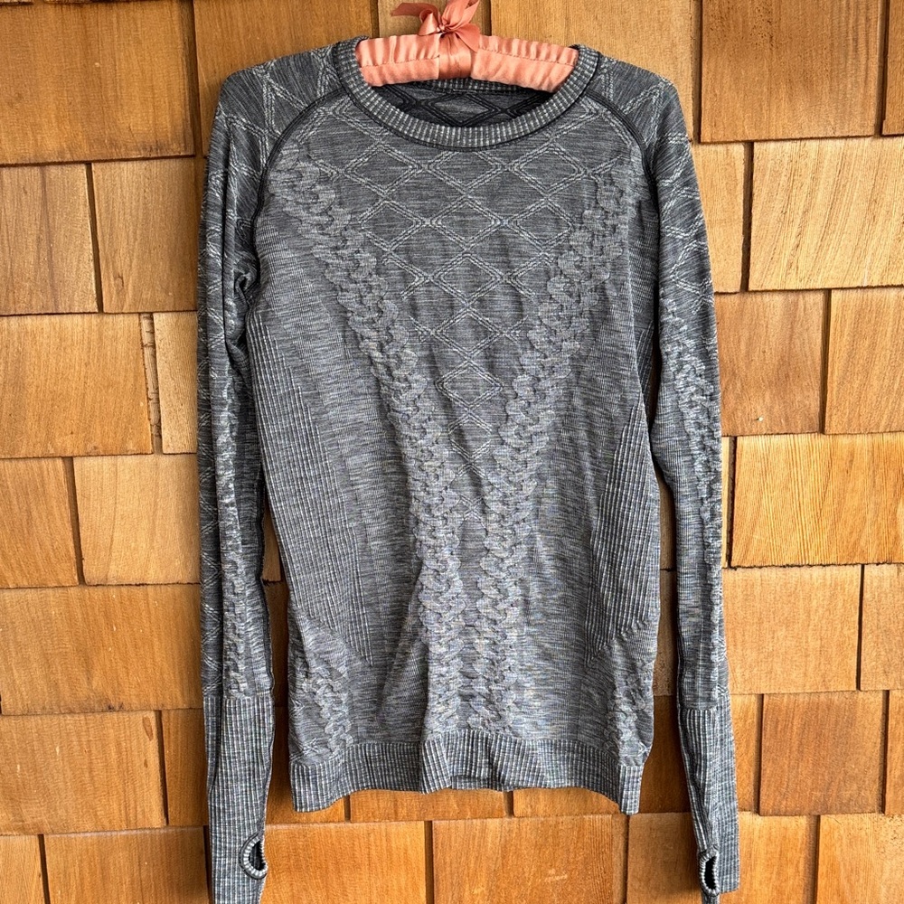 lululemon athletica Gray Long-Sleeve Knit Top